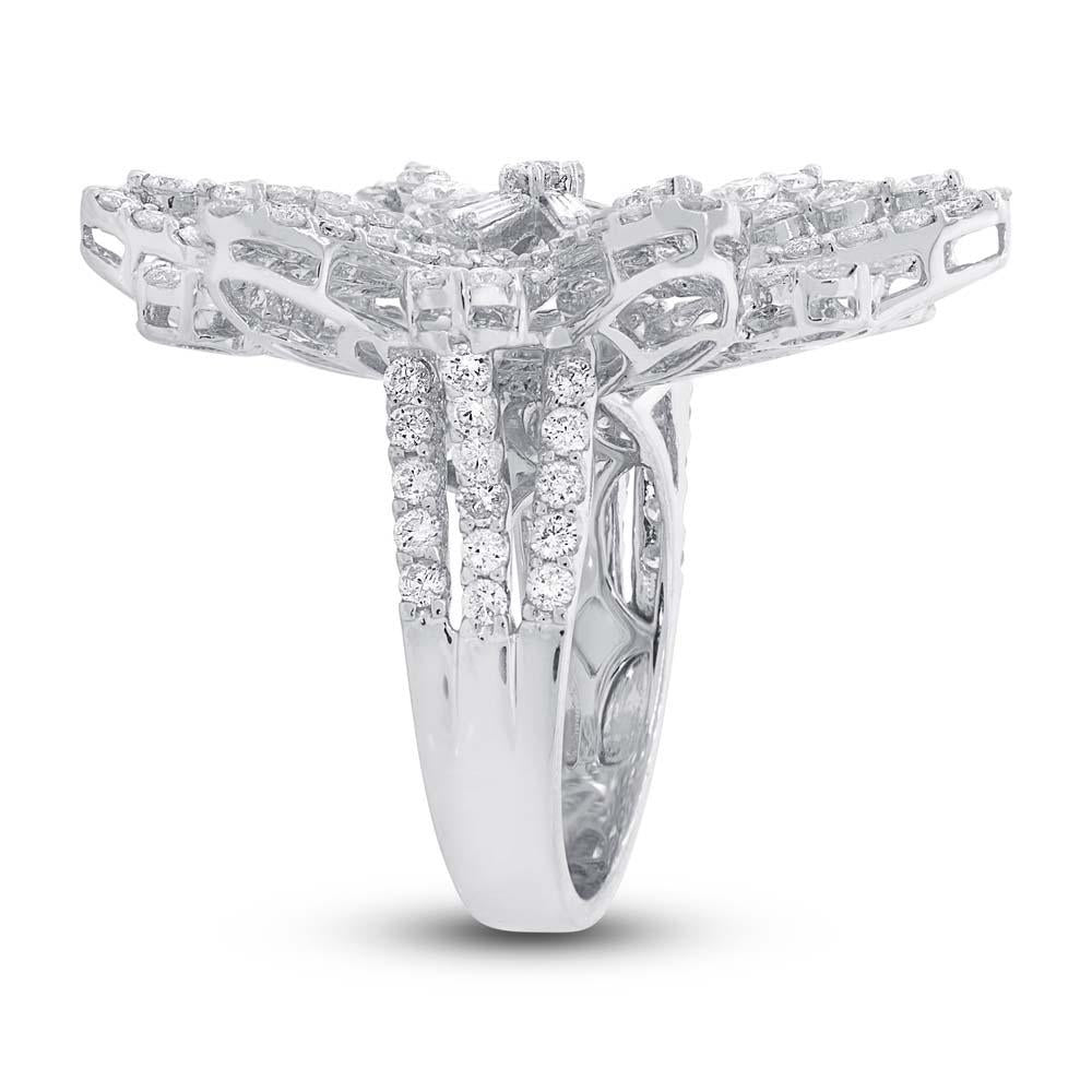 18k White Gold Diamond Flower Ring - 4.86ct