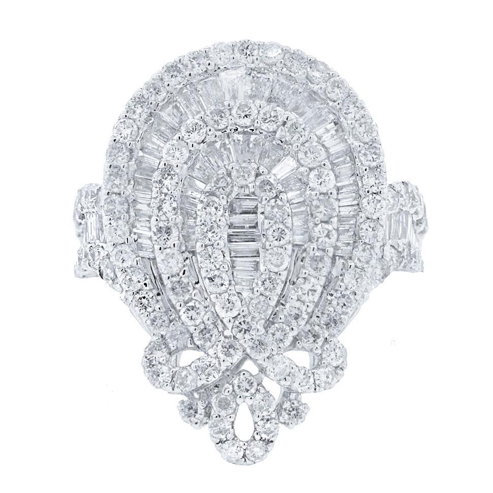 18k White Gold Diamond Lady's Ring - 2.46ct