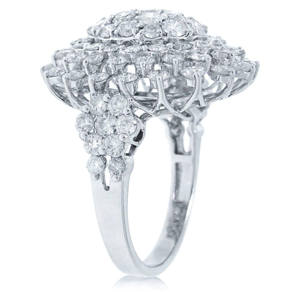 18k White Gold Diamond Lady's Ring Size 9 - 4.10ct