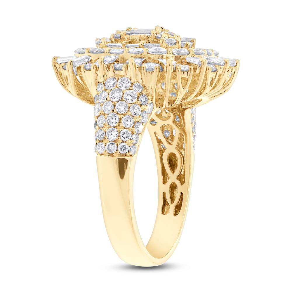 18k Yellow Gold Diamond Lady's Ring - 3.39ct
