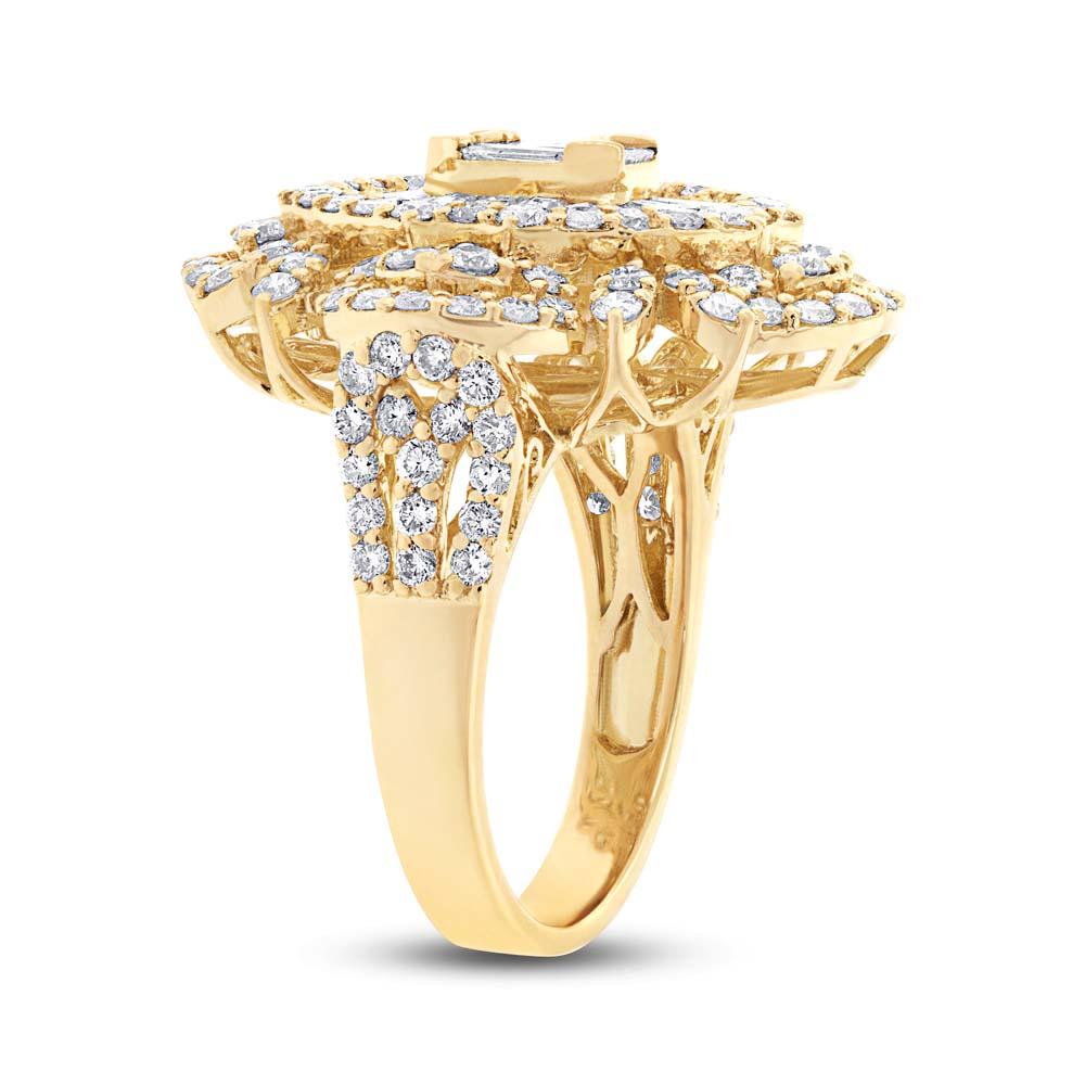 18k Yellow Gold Diamond Lady's Ring - 3.00ct