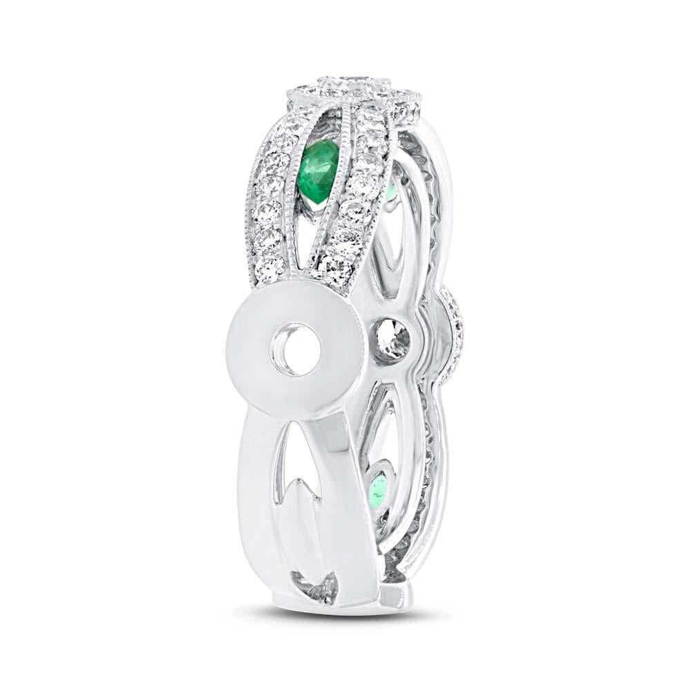 Diamond & 0.25ct Emerald 14k White Gold Lady's Ring - 0.82ct