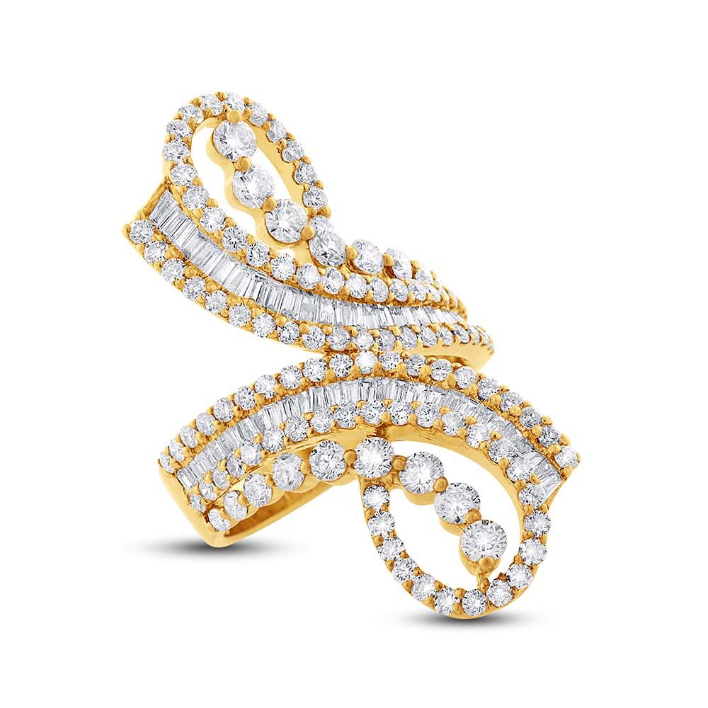 18k Yellow Gold Diamond Lady's Ring - 3.14ct