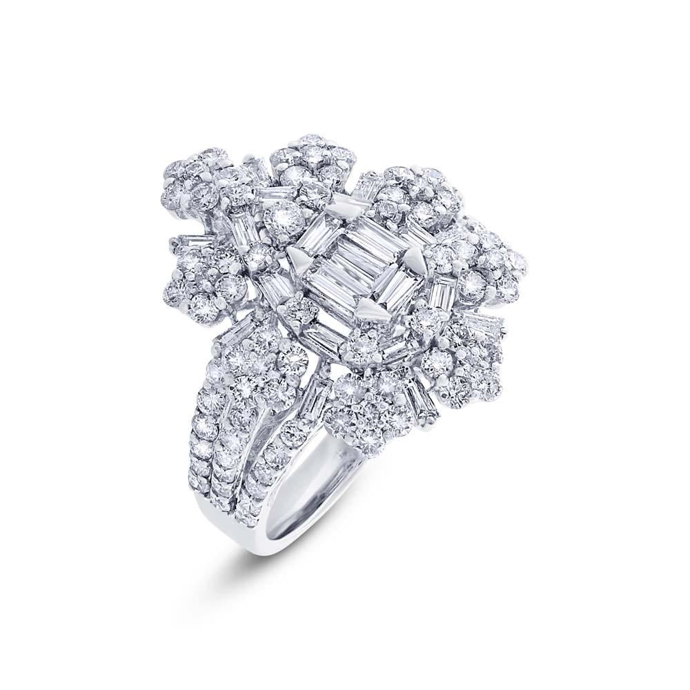 18k White Gold Diamond Lady's Ring - 2.35ct