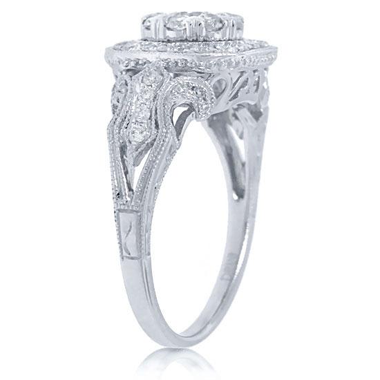 18k White Gold Diamond Lady's Ring - 0.89ct