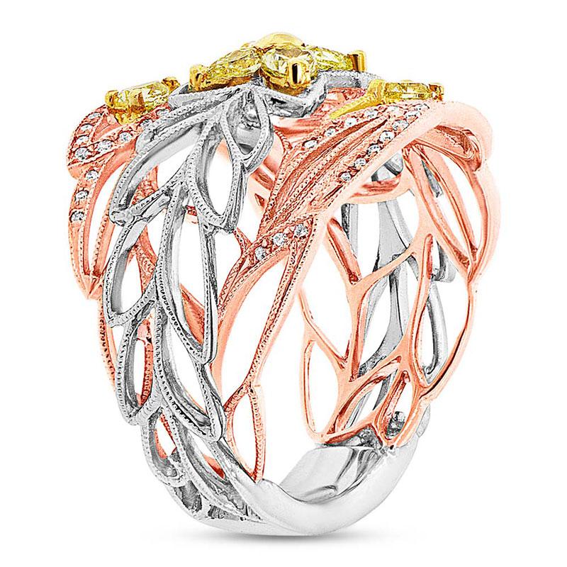 18k Three-tone Gold White & Fancy Color Diamond Ring - 0.74ct