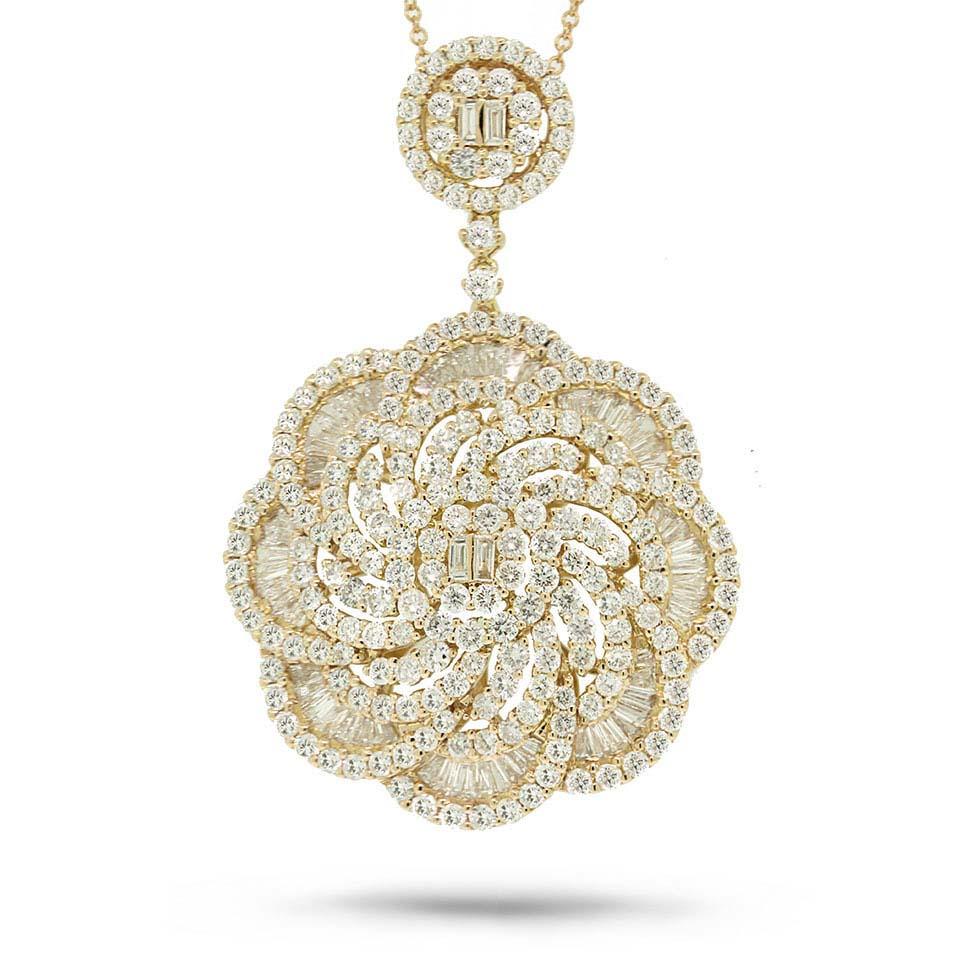 18k Yellow Gold Diamond Pendant - 4.70ct