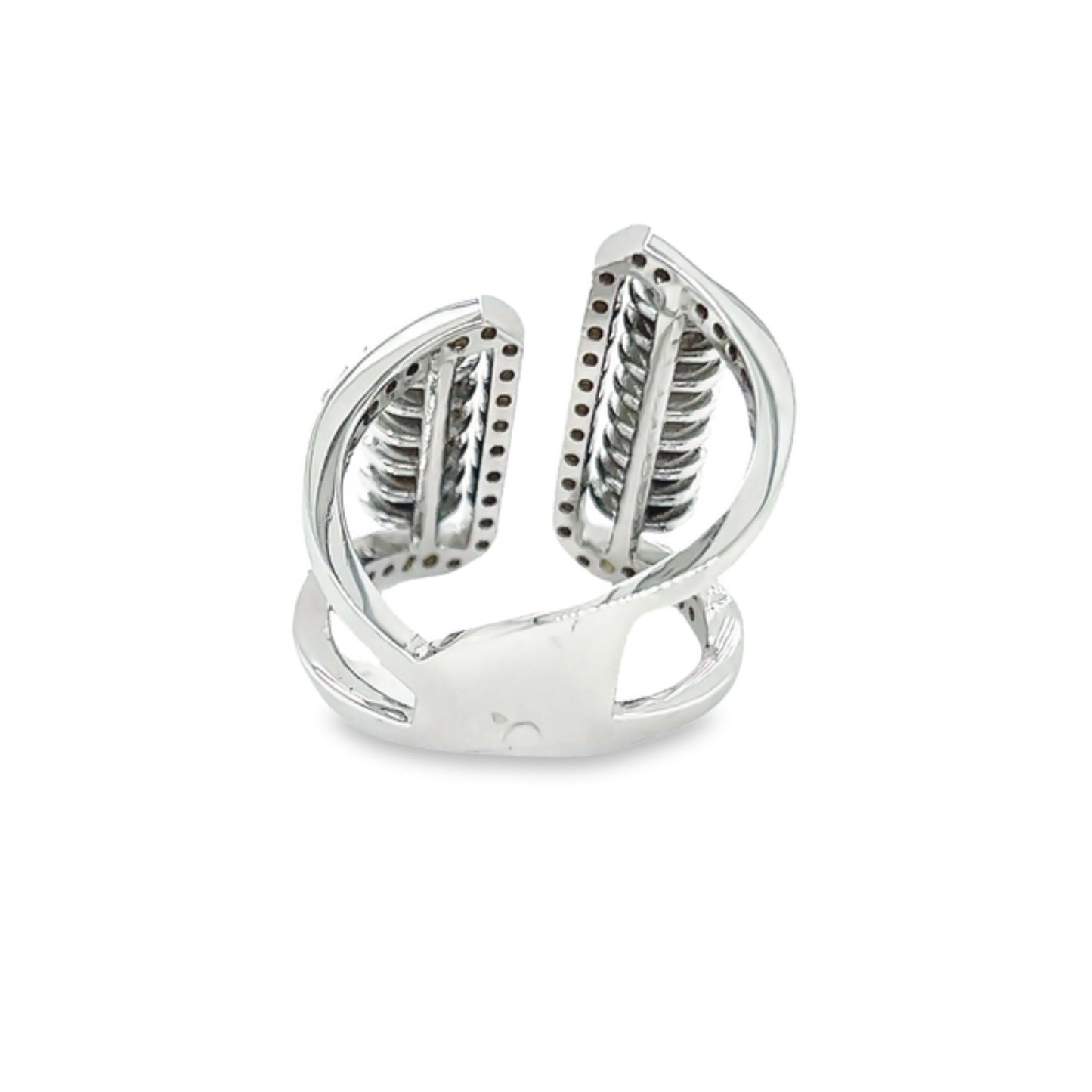 18K White Gold Baguette Cut Diamond Ring 1.90c
