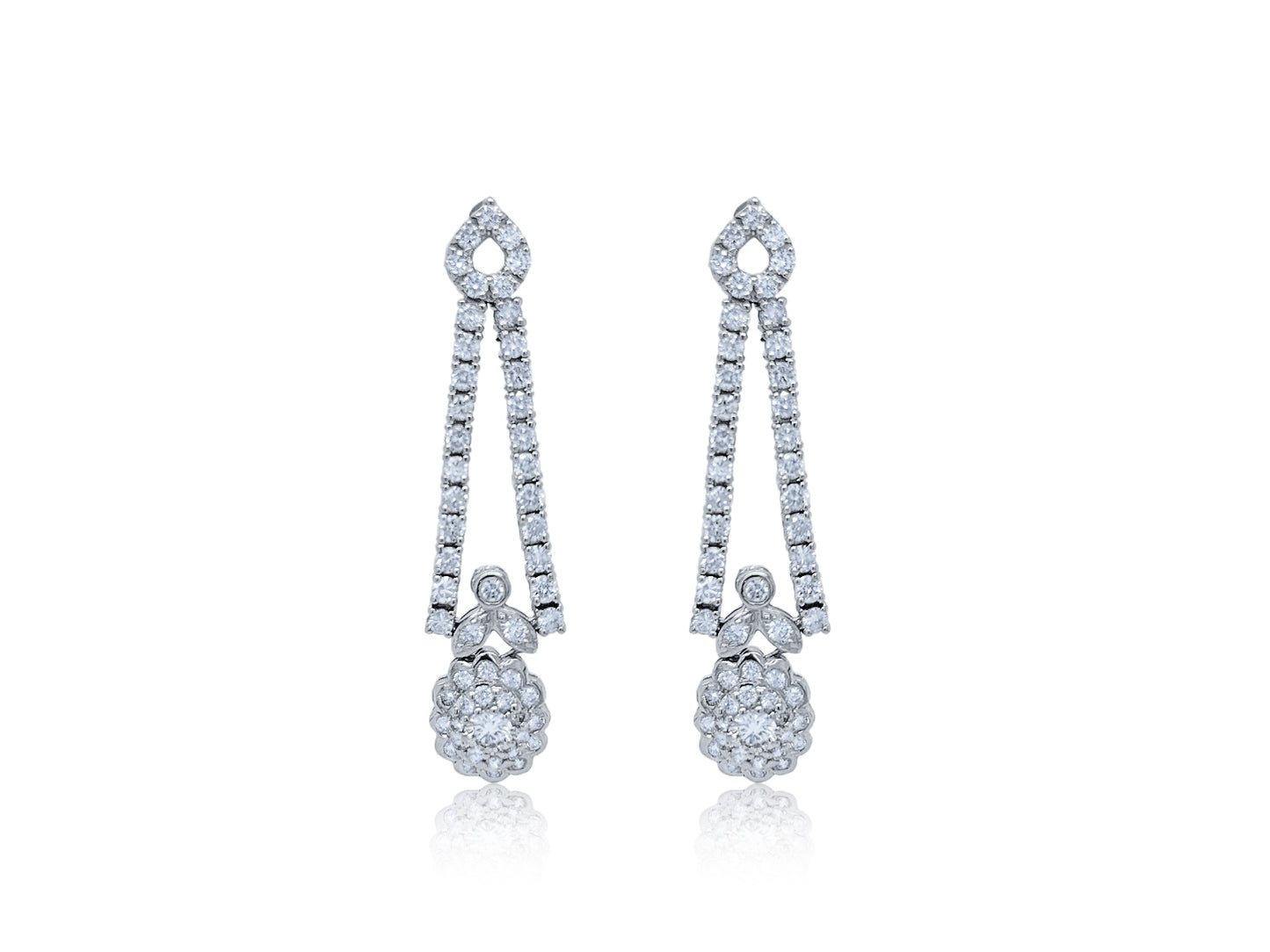 14k White Gold Diamond Dangle Earring V0342