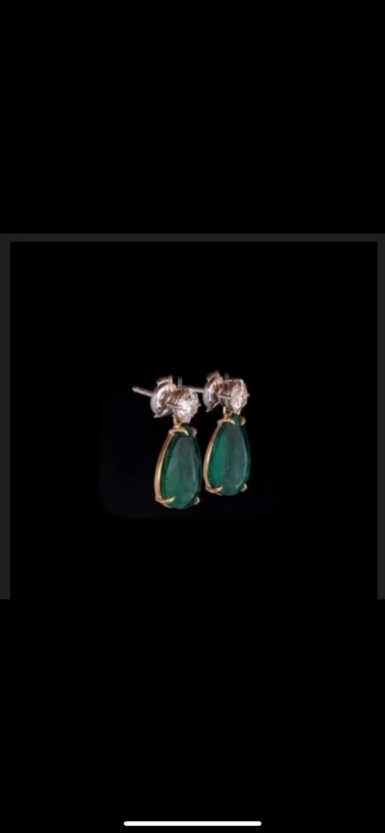 14k White Gold Pear Shape Emerald Earring With Diamond