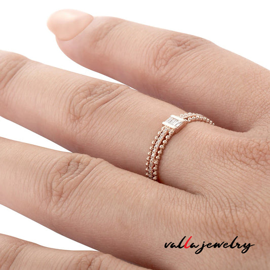 Baguette & Round Diamond Ring V0253