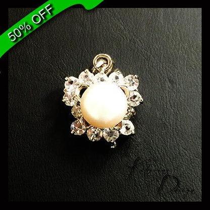 Freshwater Pearl Pendant with 0.22 CTW Round Brilliant Cut Stone In .925   Sterling Silver