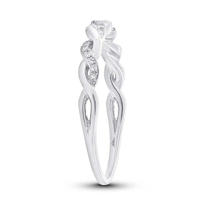 14k White Gold Diamond Lady's Ring - 0.07ct