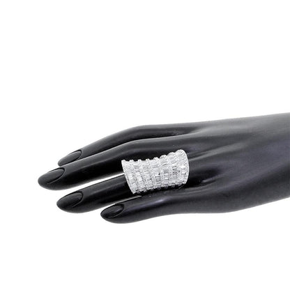 18k White Gold Diamond Lady's Ring - 7.78ct