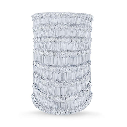 18k White Gold Diamond Lady's Ring - 7.78ct