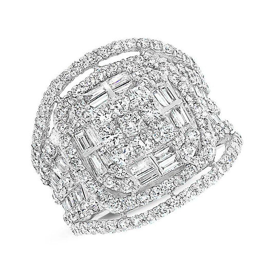 18k White Gold Diamond Lady's Ring - 3.31ct