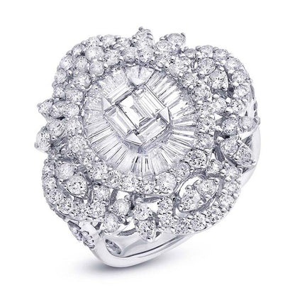 18k White Gold Diamond Lady's Ring - 3.00ct