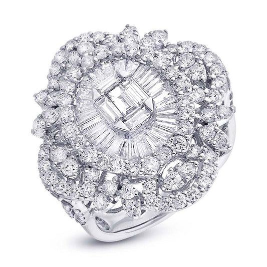 18k White Gold Diamond Lady's Ring - 3.00ct