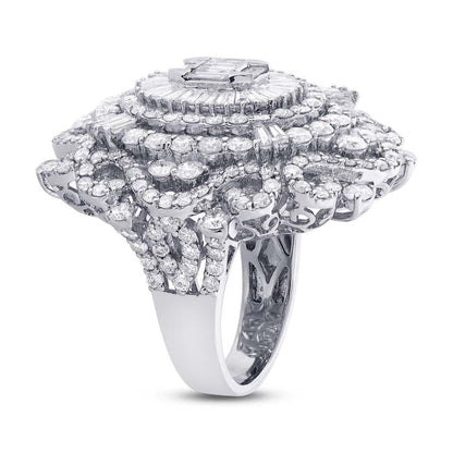 18k White Gold Diamond Lady's Ring - 6.53ct