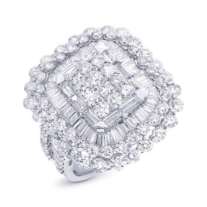 18k White Gold Diamond Lady's Ring - 4.33ct