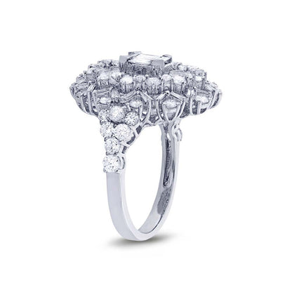 18k White Gold Diamond Lady's Ring - 2.63ct