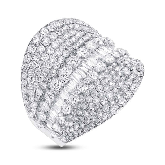 18k White Gold Diamond Lady's Ring - 3.21ct
