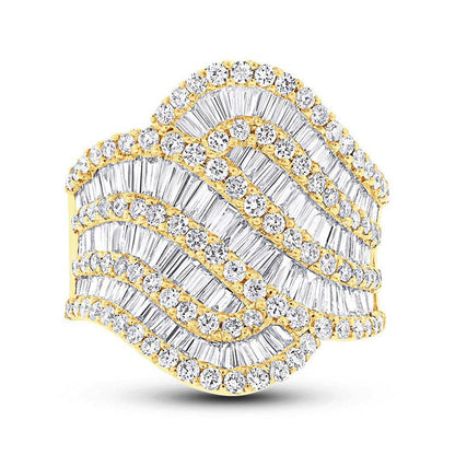 18k Yellow Gold Diamond Baguette Lady's Ring - 2.76ct