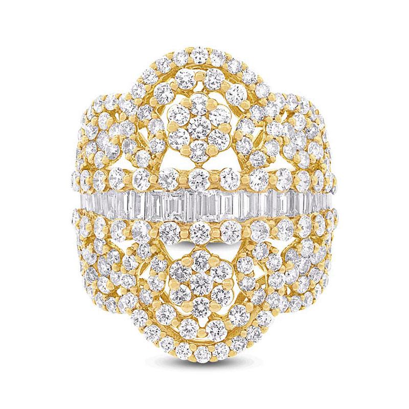 18k Yellow Gold Diamond Lady's Ring - 3.63ct