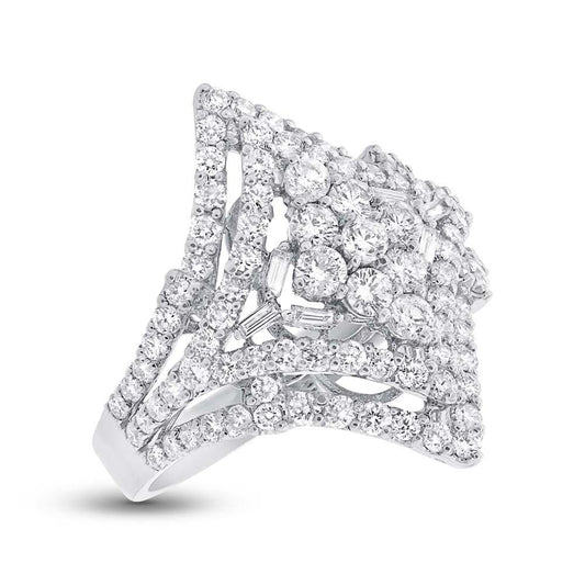 18k White Gold Diamond Lady's Ring - 2.11ct