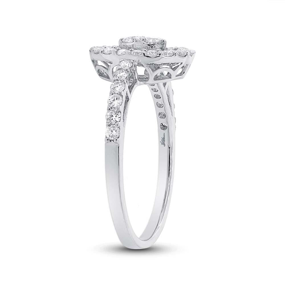 18k White Gold Diamond Lady's Ring - 0.83ct