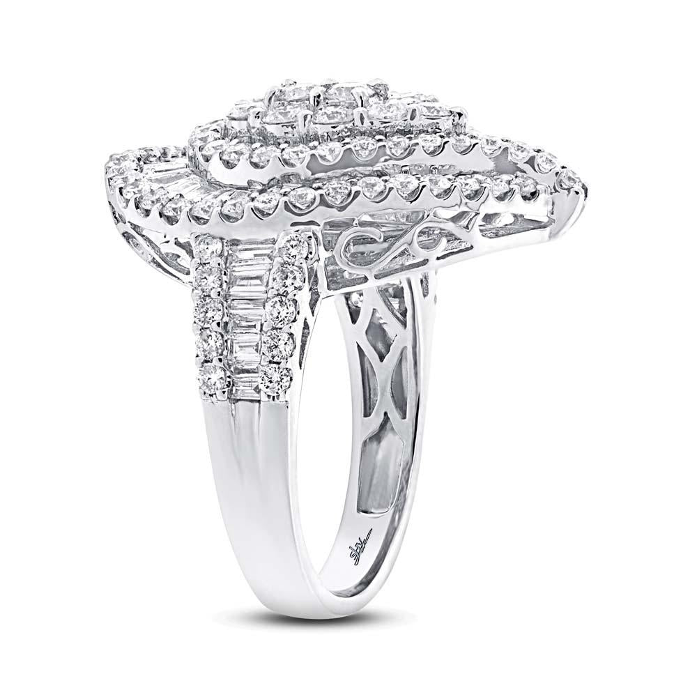 18k White Gold Diamond Lady's Ring - 2.49ct