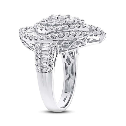 18k White Gold Diamond Lady's Ring - 2.49ct