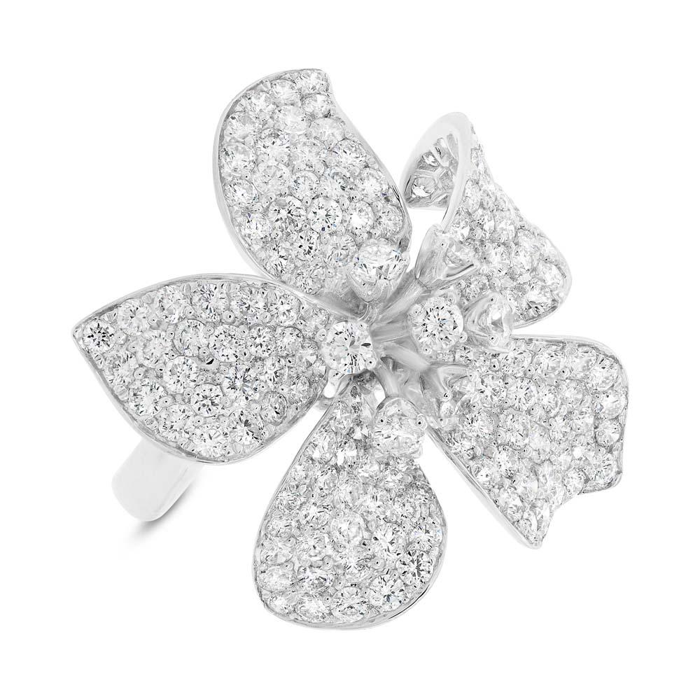18k White Gold Diamond Flower Lady's Ring - 4.19ct