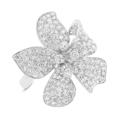 18k White Gold Diamond Flower Lady's Ring - 4.19ct