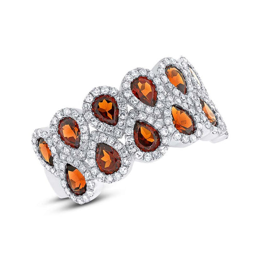 Diamond & 2.31ct Garnet 14k White Gold Ring - 0.77ct