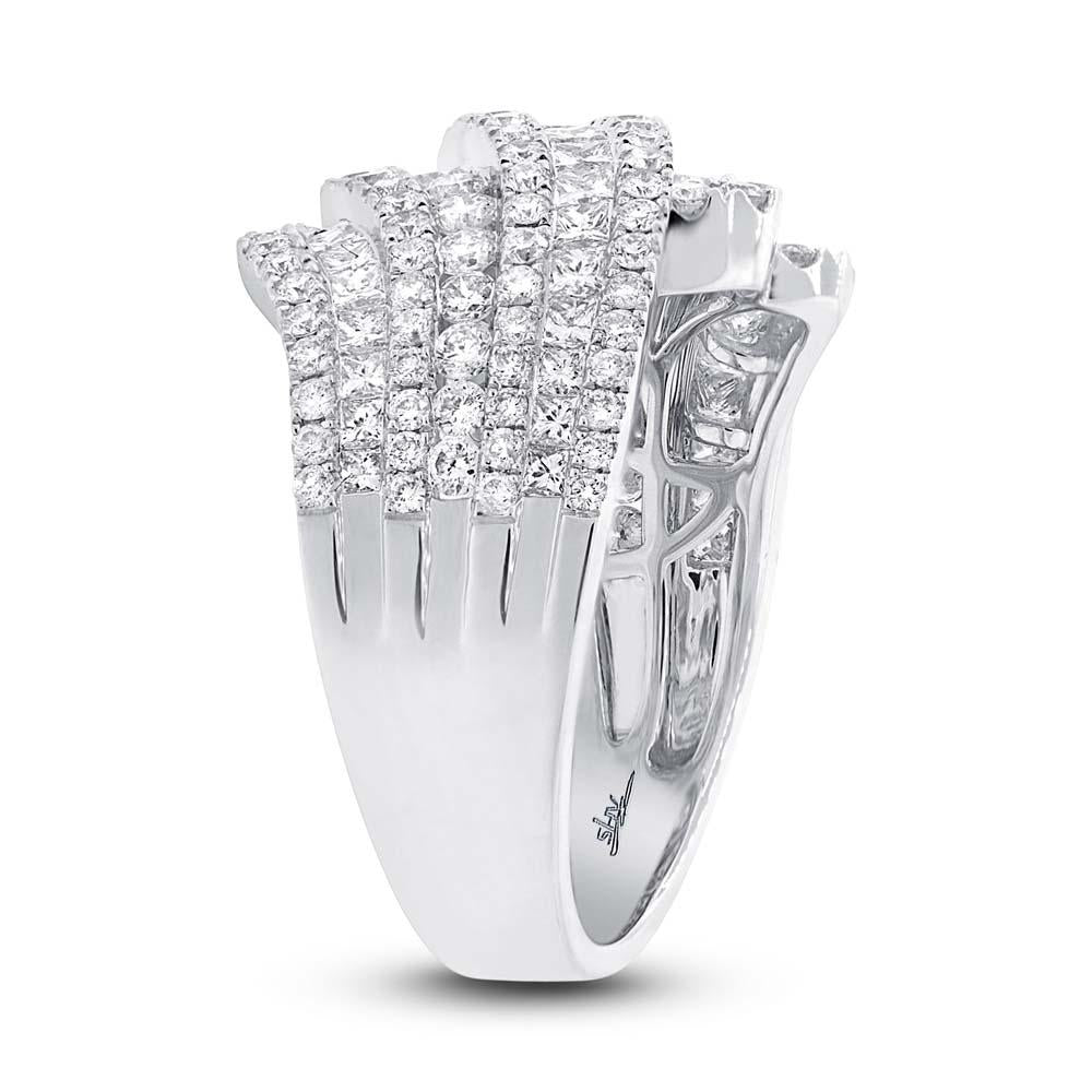 18k White Gold Diamond Lady's Ring - 2.52ct