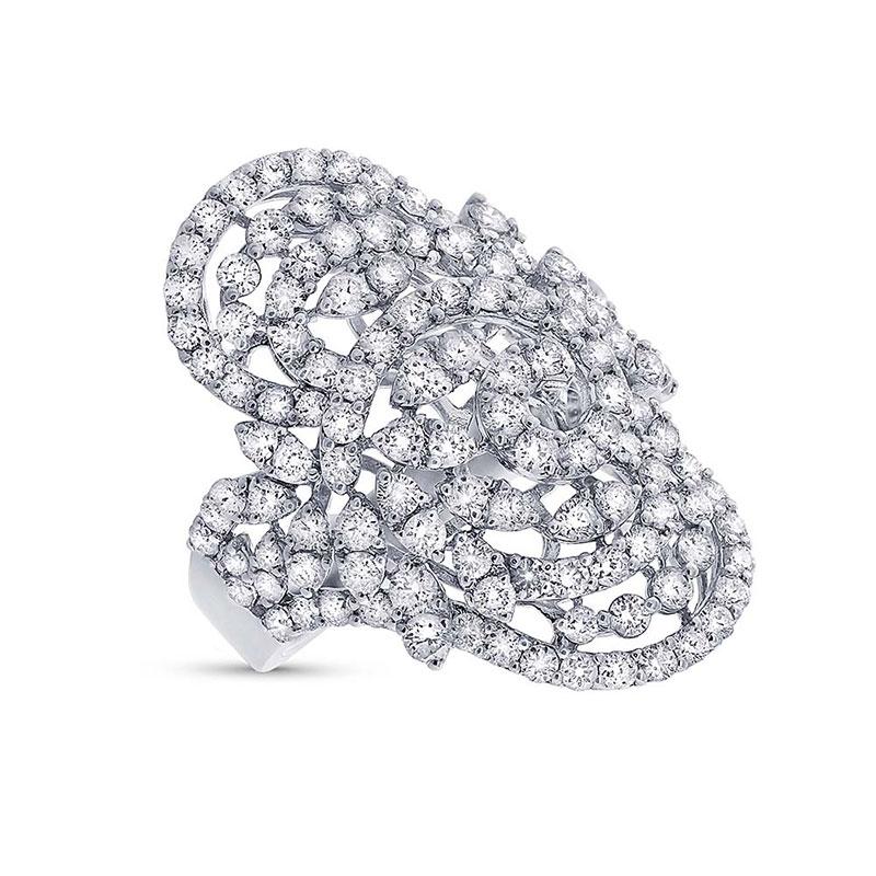 18k White Gold Diamond Lady's Ring - 3.64ct