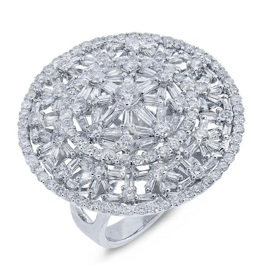 18k White Gold Diamond Lady's Ring - 3.75ct