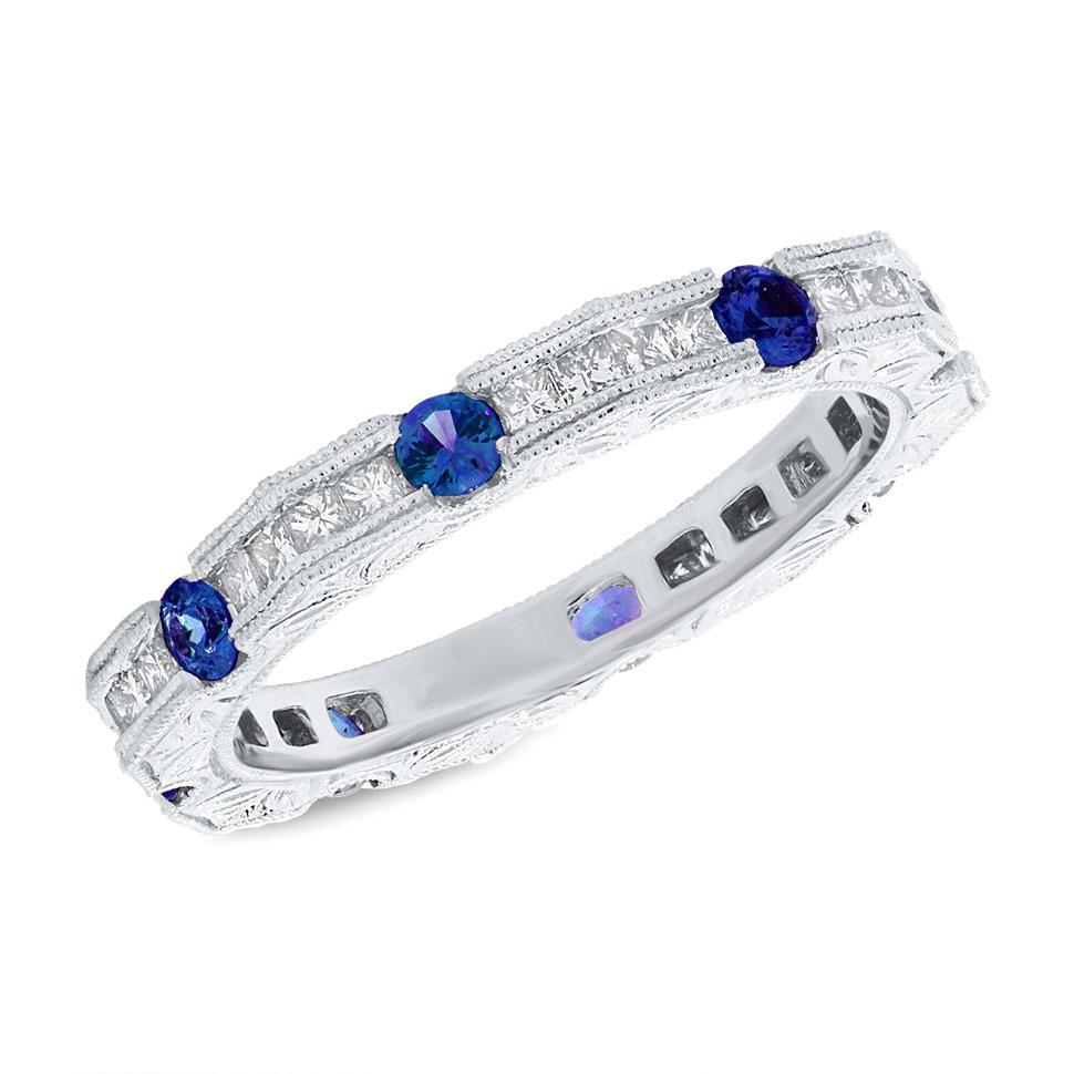 Diamond & 0.65ct Blue Sapphire 14k White Gold Lady's Ring - 0.56ct