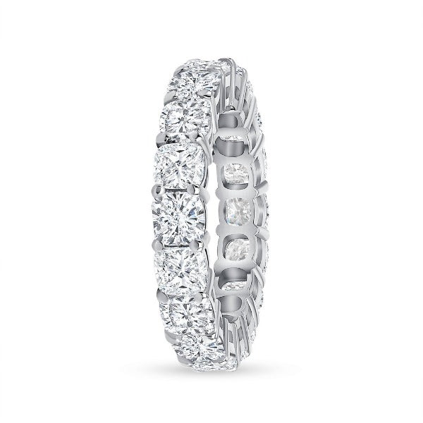 18K White Gold Diamond Cushion Cut Eternity Band