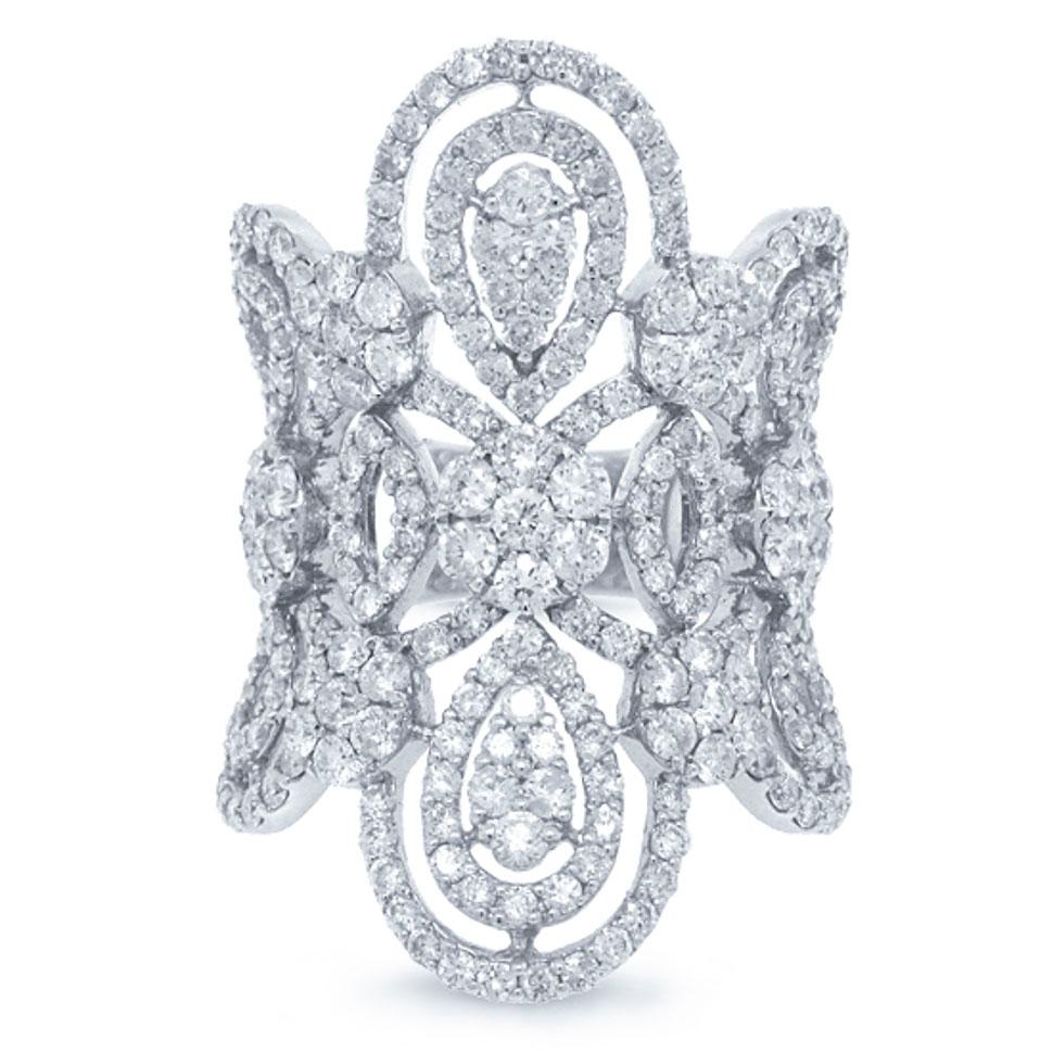 18k White Gold Diamond Lady's Ring - 4.43ct