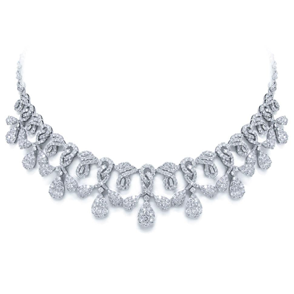 18k Classy White Gold Diamond Necklace - 18.07ct V0092