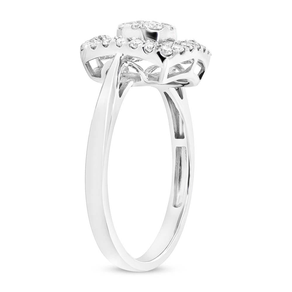 18k White Gold Diamond Baguette Lady's Ring - 0.75ct