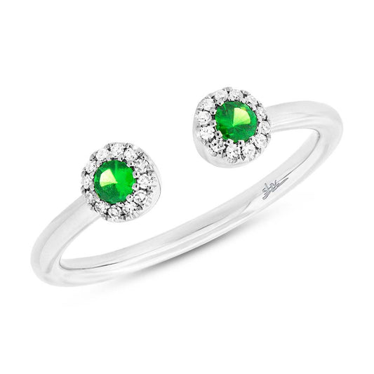 Diamond & 0.18ct Green Garnet 14k White Gold Lady's Ring - 0.07ct