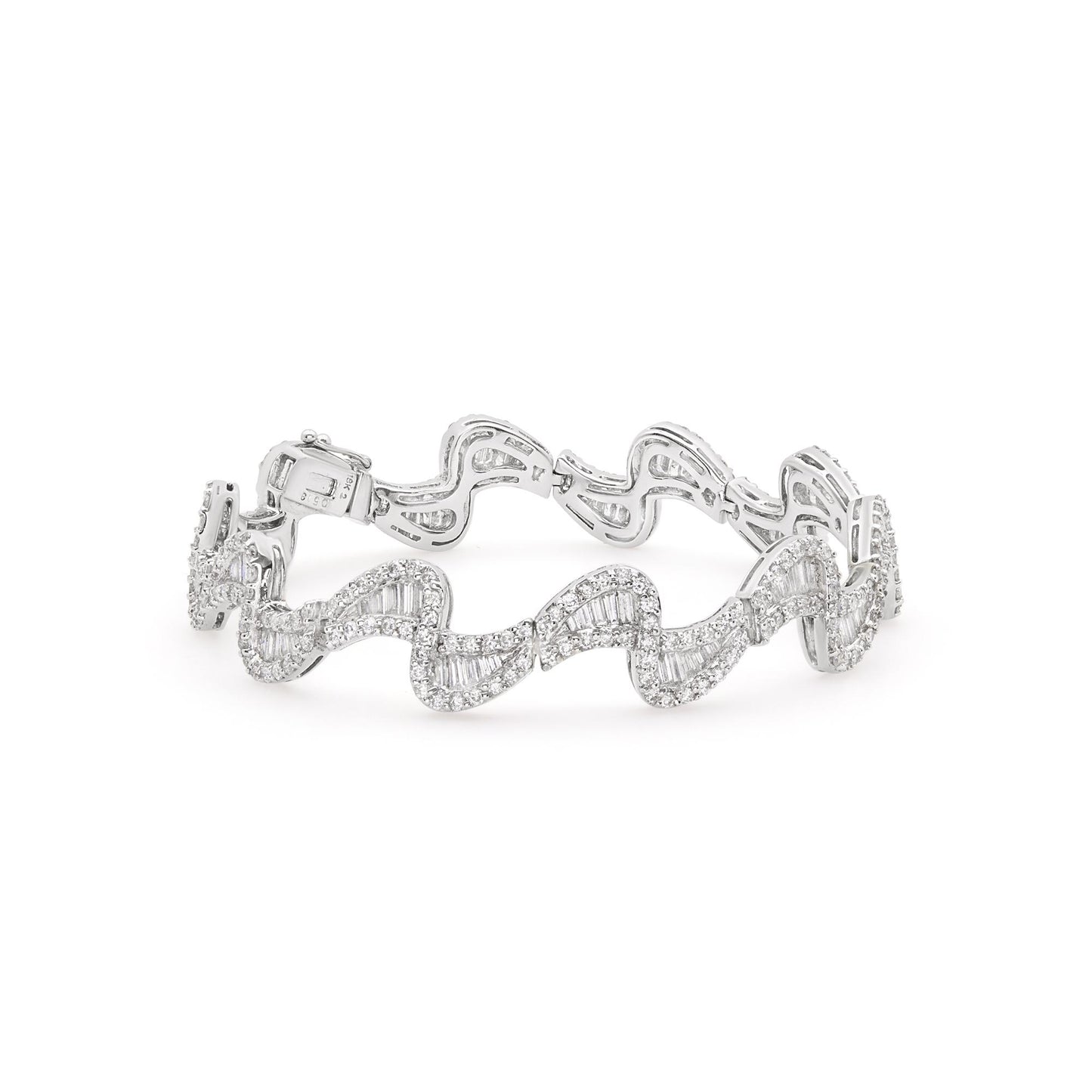 Bracelet With Baguette and Round Diamonds