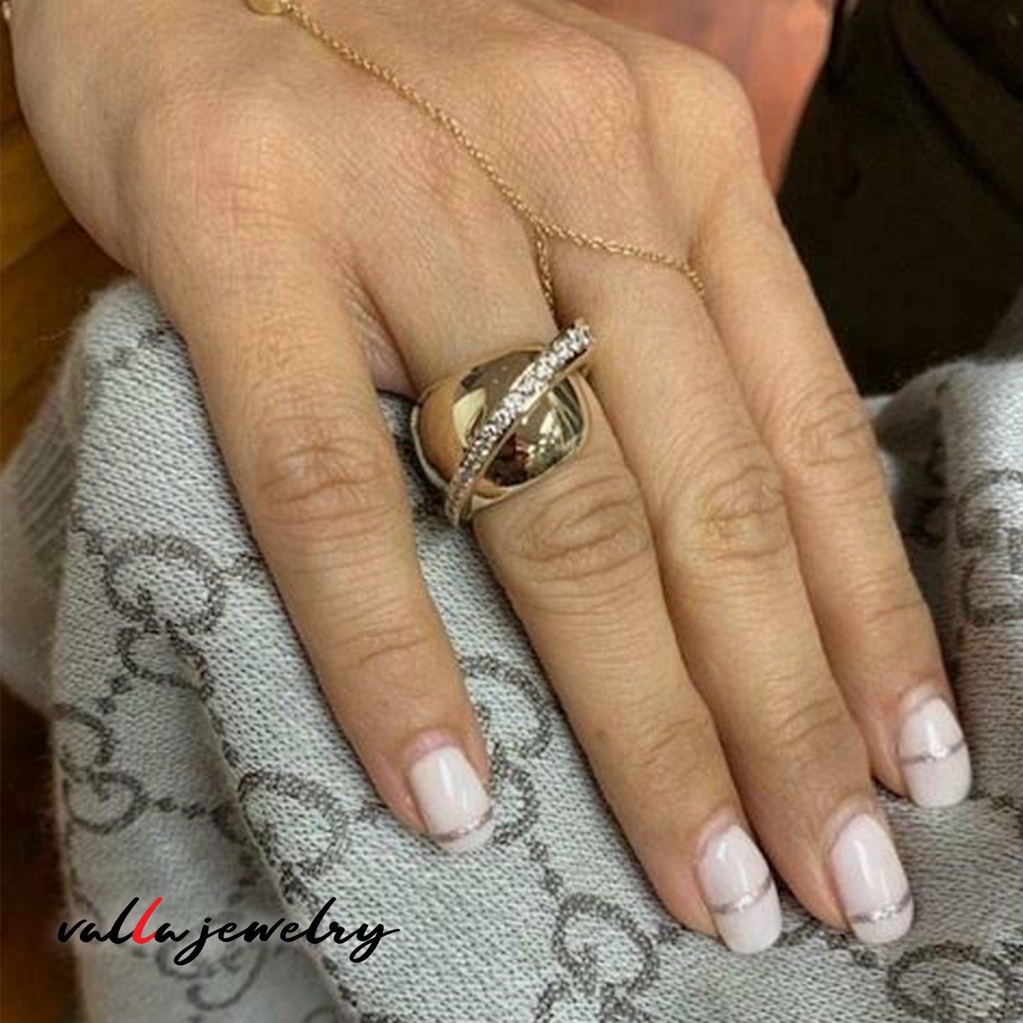 Cleopatra Lady's Ring V0247