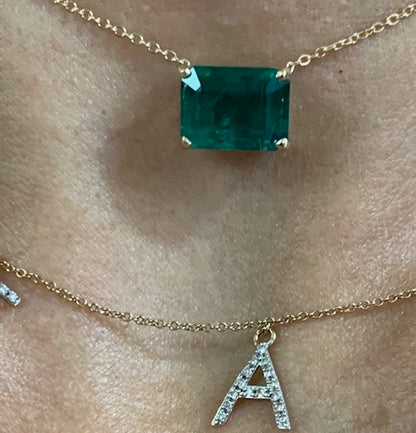 Beautiful Emerald Choker V0114