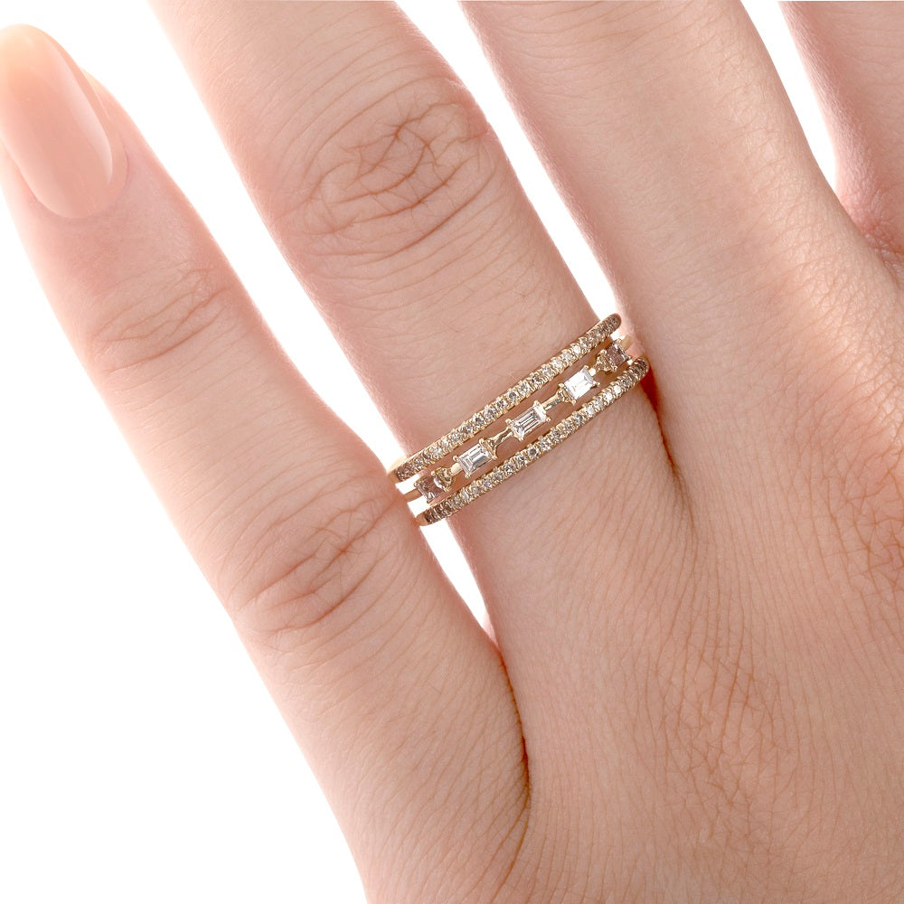 Baguette & Round Diamond Ring V0257